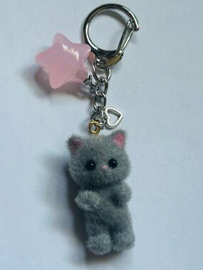 Grey Kitty Keychain with Pink Star Charm Key Chain